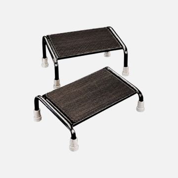 Angled Footrest