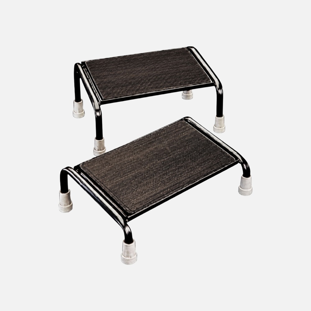 Angled Footrest